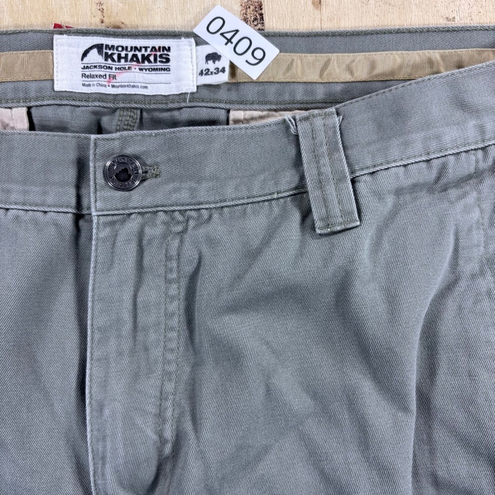 Mountain Khakis Mens 42x34 Relaxed Fit Jackson Hole Wyoming Pants Sage Green